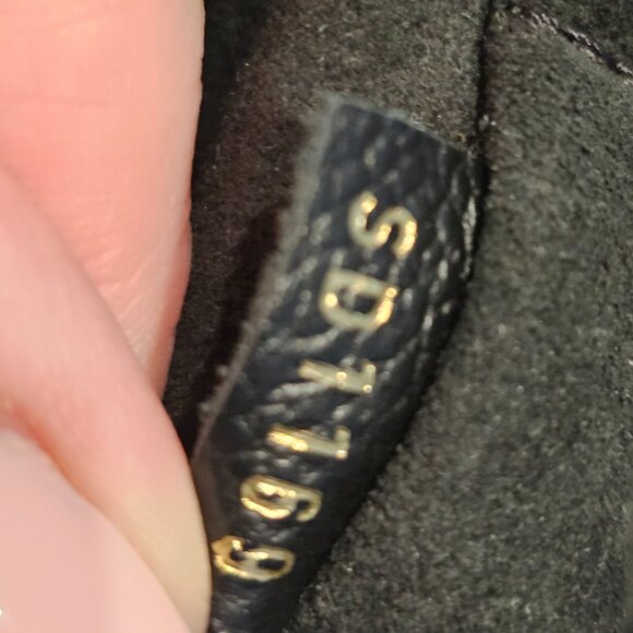 ‼️Authentic LV Monogram MM Surene ‼️ - Picture 9 of 15